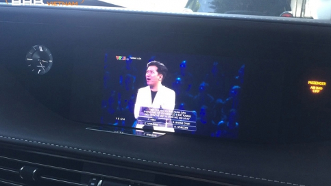 Android Box - Carplay AI Box xe Lexus LS500 2020 | Giá rẻ, tốt nhất hiện nay